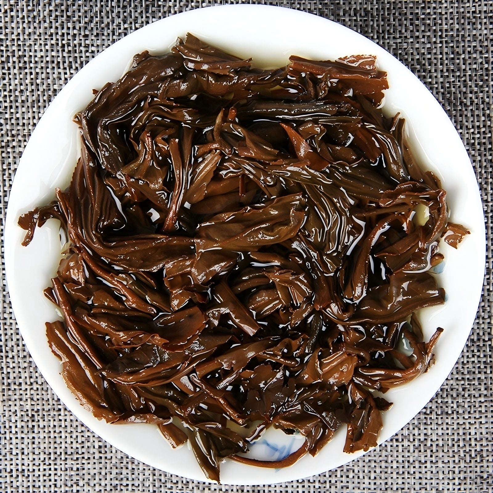 Yunnan Dianhong Fengqing Black Tea  357g Wild Ancient Tree Black Tea Cake Tea