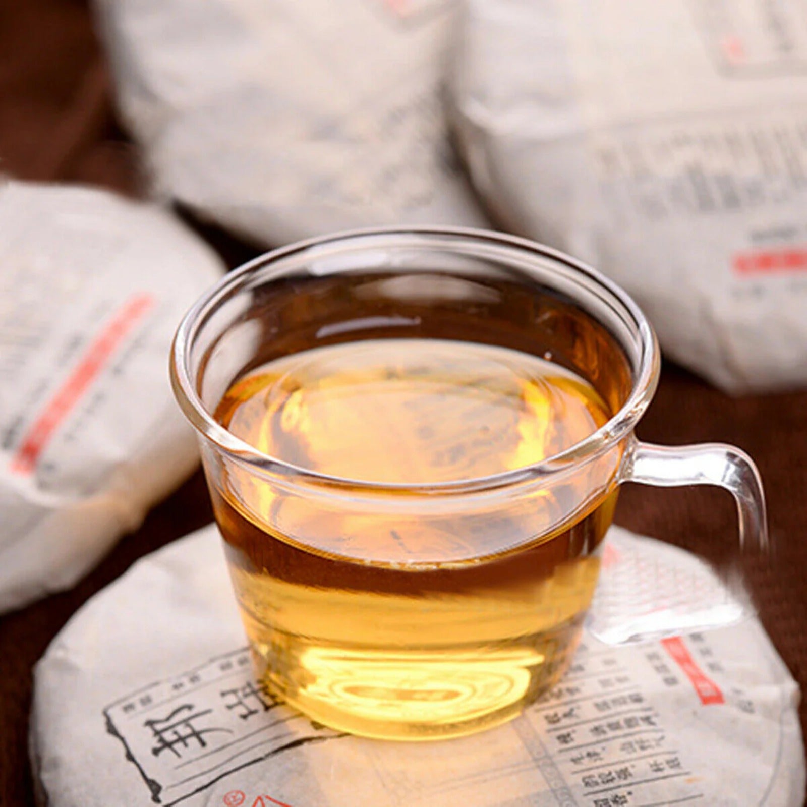 HelloYoung Pu-erh Raw Tea High Mountain Wild Ancient Trees Yunnan Sheng Puer Tea Cake 100g