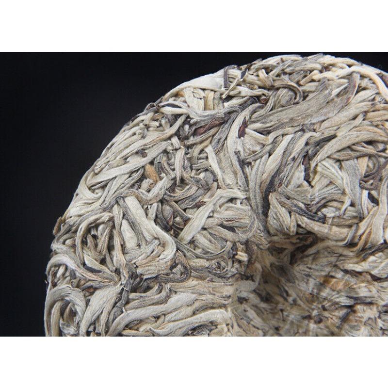 200g White Tea Cake Silver Needle Yunnan White Tea Ancient Tree Pu'er Tea Cake