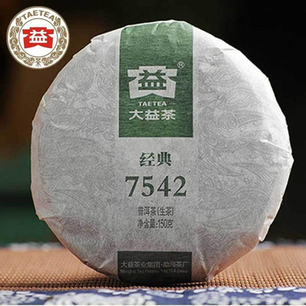 HelloYoungTea 150g TAETEA 7542 Raw Puer Tea Cake Dayi Menghai Sheng Pu-erh