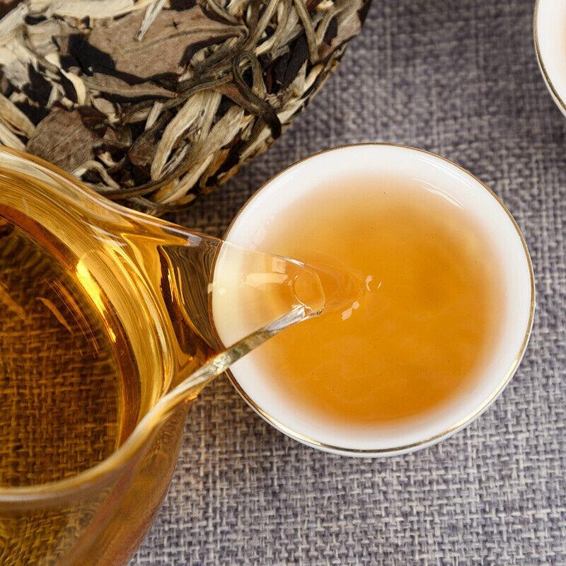 HelloYoungTea 357g/cake Yunnan White Tea Old Tree Moonlight White Long Jiao Mei Ren White
