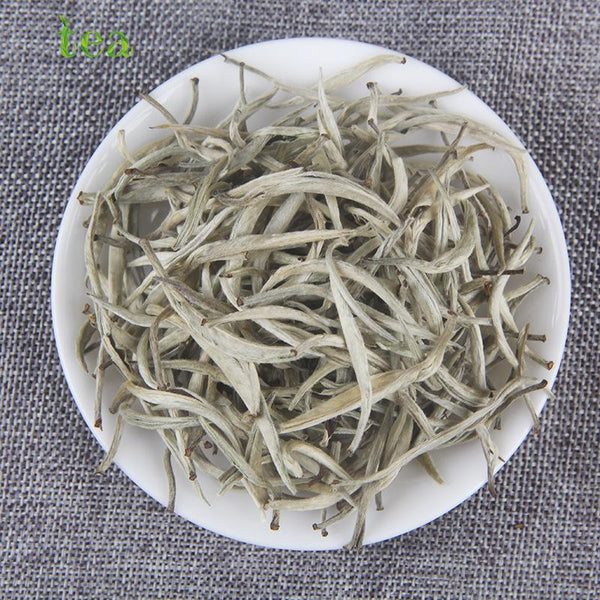 HelloYoungTea Yunnan White Tea Gift Box, Golden Sprout Moonlight Beauty Single Sprout Old White Tea, White Hair Silver Needle, 500g 云南白茶礼盒，金芽月光美人单芽老白茶，白毫银针，500克