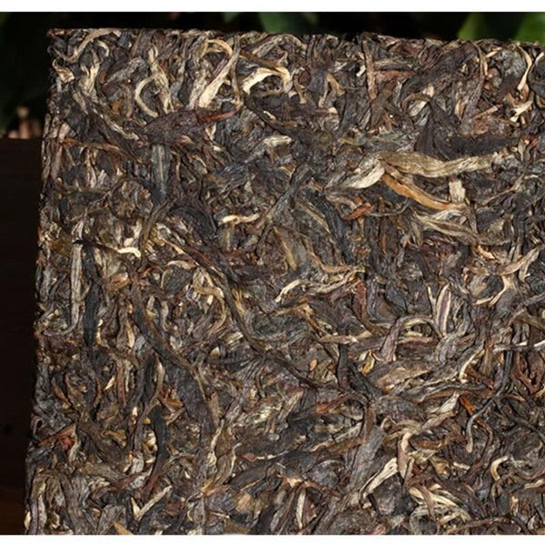 HelloYoungTea Yunnan Xigui Iceland Premium Ancient Tree Raw Pu-erh Brick 100g Gift Box