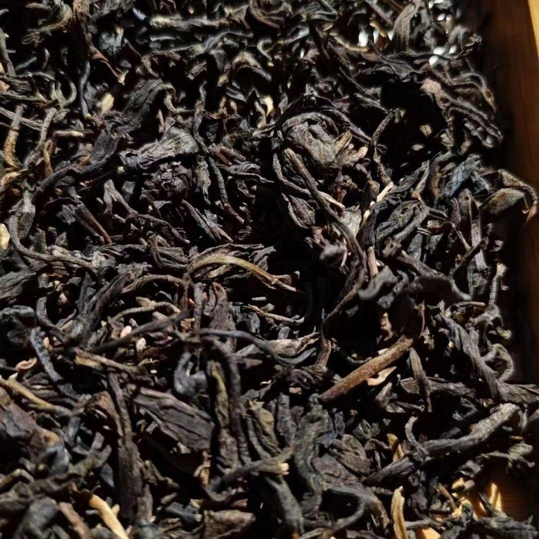 Yunnan 90s Rongcheng Puer Tea Export Red Standard Pu'er Loose Tea No.99228 250g 云南90年代荣成（Rongcheng）普洱 出口红标普洱散茶 编号99228 250克