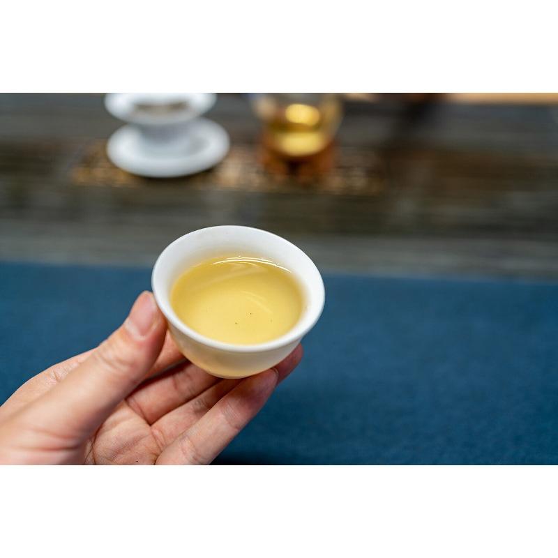 HelloYoungTea 357g Yunnan LaoBanZhang Pu'er Raw Tea Cake Ancient Tree Puer Seven Seed Cake Tea