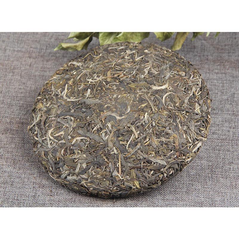 Pu'er Raw Tea Iceland Ancient Tree 357g Yunnan Tea Cake