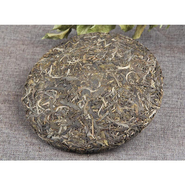 HelloYoungTea Pu'er Raw Tea Iceland Ancient Tree 357g Yunnan Tea Cake