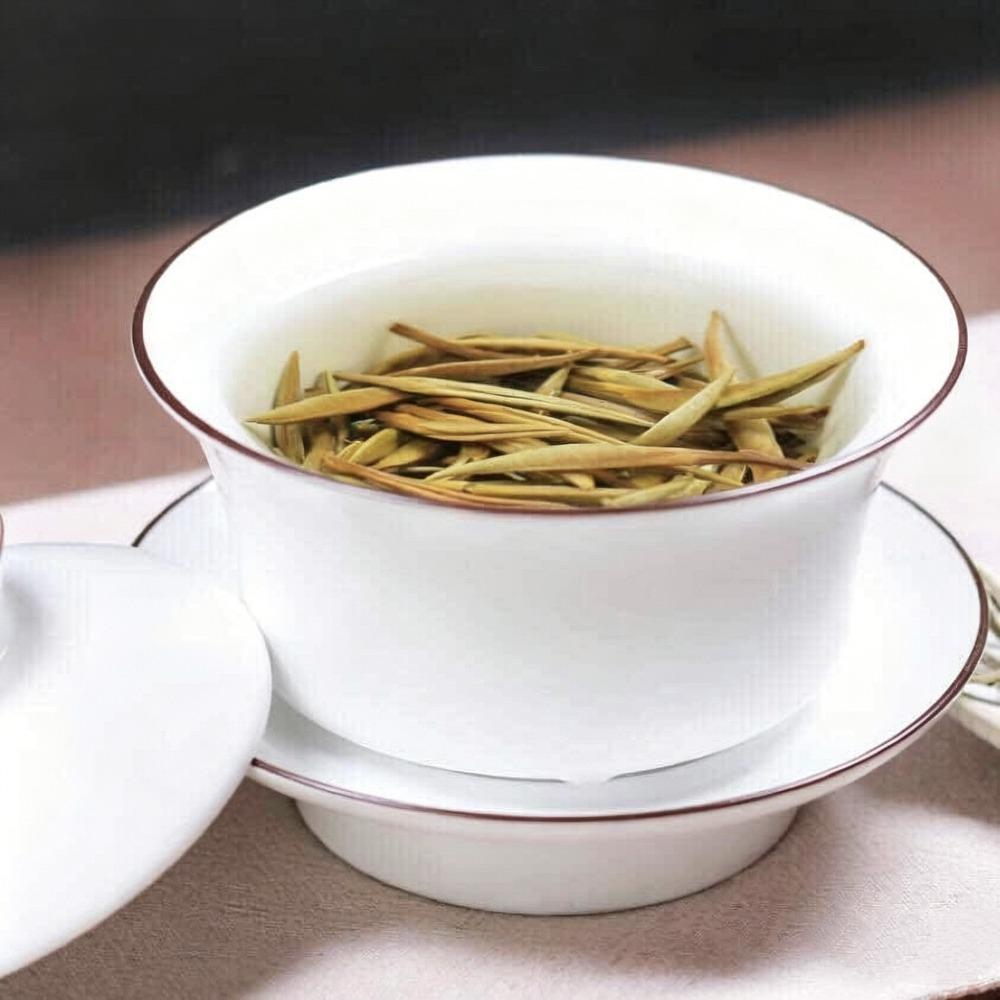 HelloYoungTea Natural Fuding White Tea Silver Needle Bai Hao Yin Zhen Tea Cake 300g