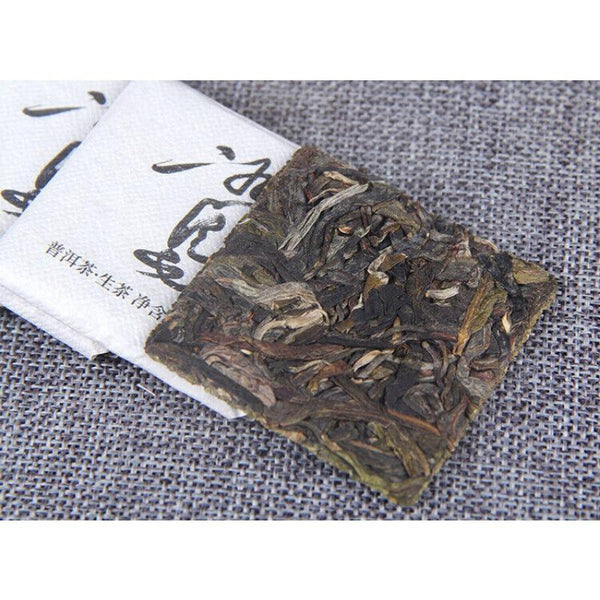 Small Icelandic Square Brick Pu-erh Raw Tea Flakes