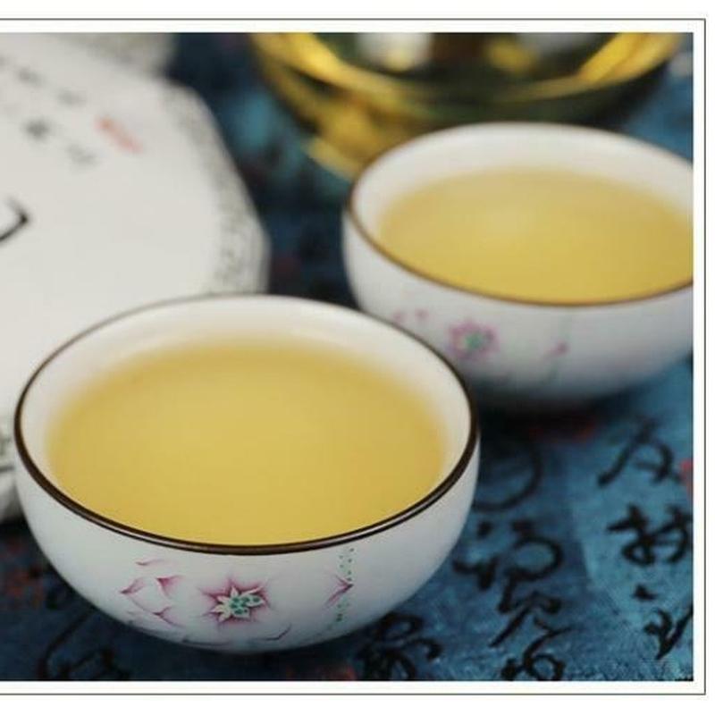 HelloYoungTea Chinese Organic Tea Bai Hao Yin Zhen Silver Needle White Tea Loose Leaf Buds Tea