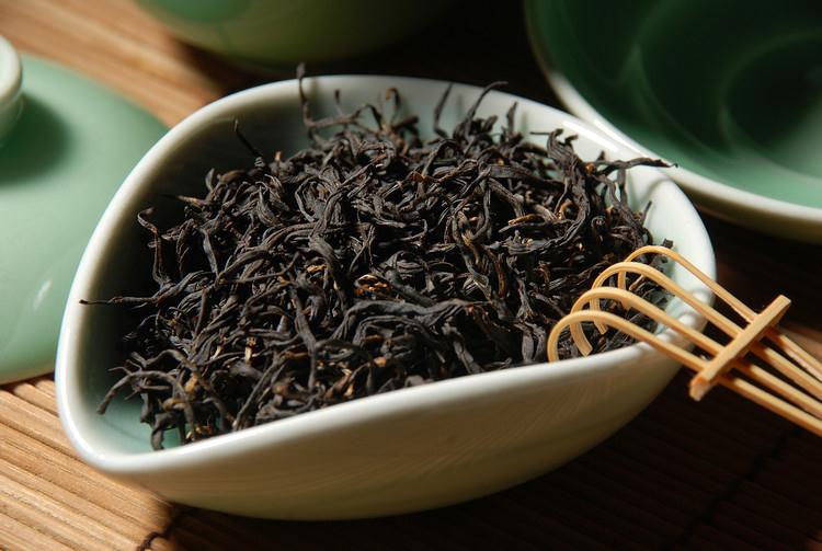 HelloYoung250g Black Tea Chinese Top Lapsang Souchong Wuyi Red Tea lowering blood pressure