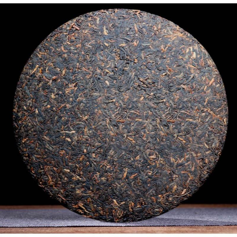 HelloYoungTea Yunnan Bulang Mountain Premium Bulang Golden Bud Pu-erh Ripe Cake 357g