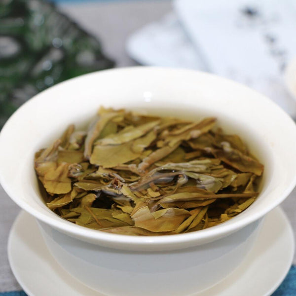 HelloYoungTea Premium Organic Fuding Bai Mu Dan Flake White Peony Pai Mu Tan White Tea 20 Pcs