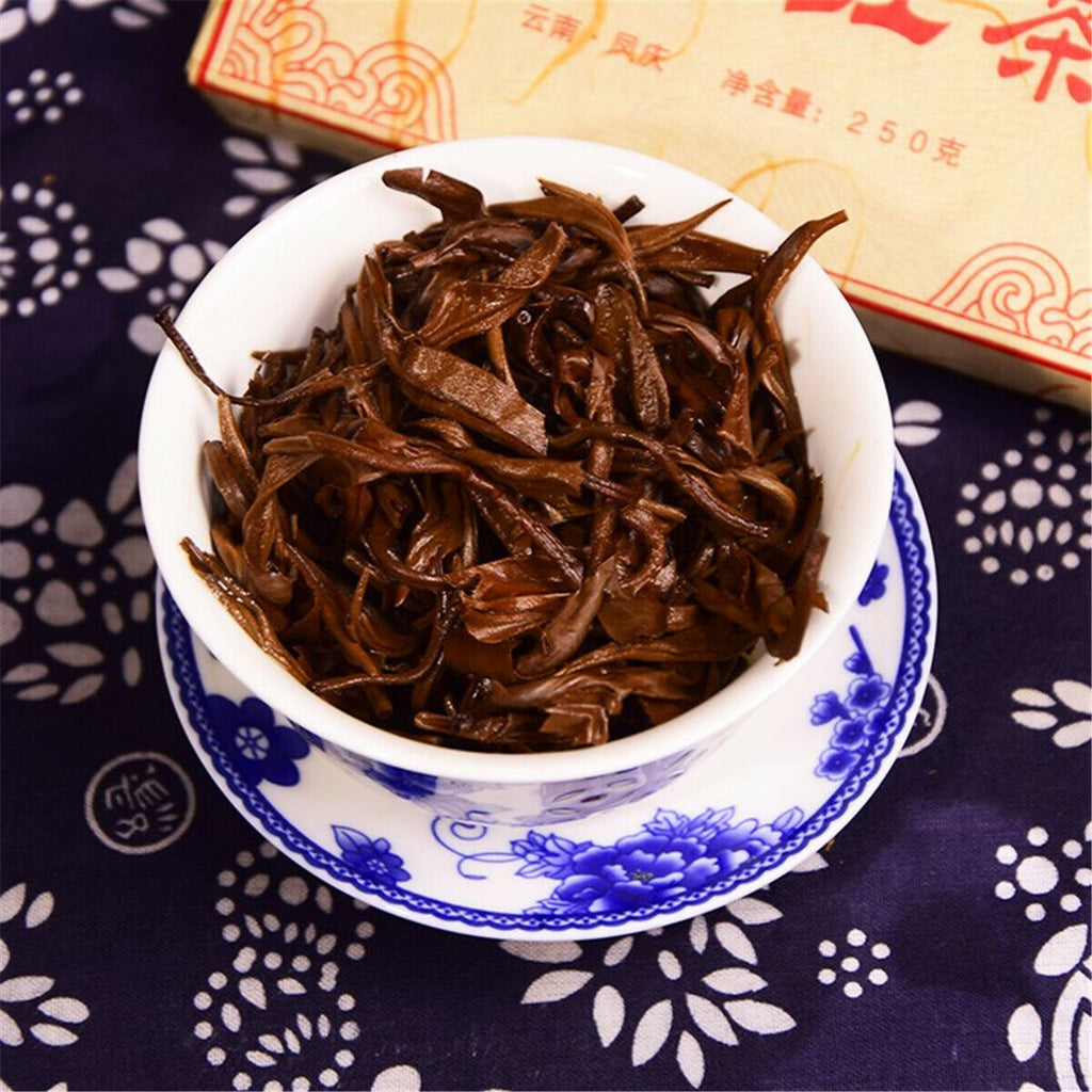 HelloYoung Yunnan Fengqing Dian Hong Compressed Tea Red Tea Dian Hong Brick Black Tea 250g