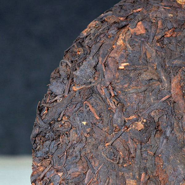 HelloYoung Menghai Chinese fermented Old Yunnan Puer Tea Cake Organic Ripe Pu-erh Tea 357g