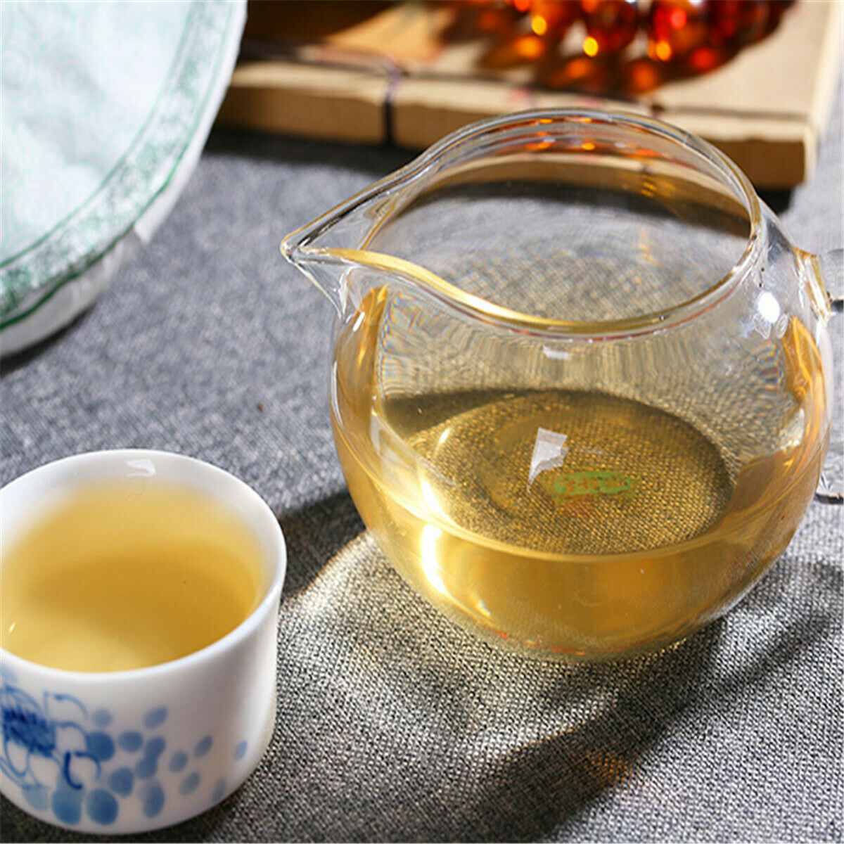 HelloYoung Organic White Tea Bai Hao Yin Zhen Silver Needle White Tea Loose Leaf Buds Tea