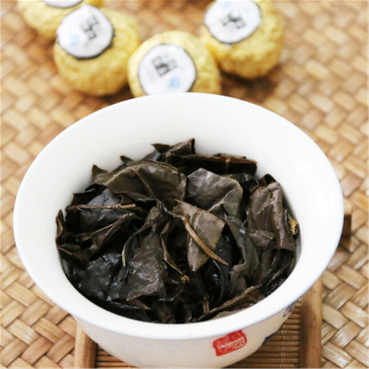 HelloYoung Organic HandmadeBall-shaped Black Tea Aged Shou Mei Longevity Eyebrow White Tea