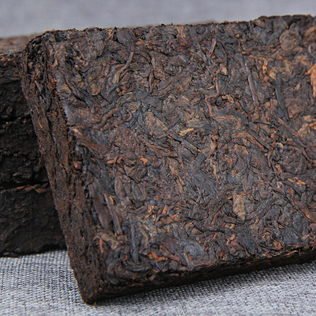HelloYoung 2.2lbs Ripe Puerh Tea Brick Icelandic Ancient Tree Black Tea Old Dry  Puer Brick Yunnan 1000g