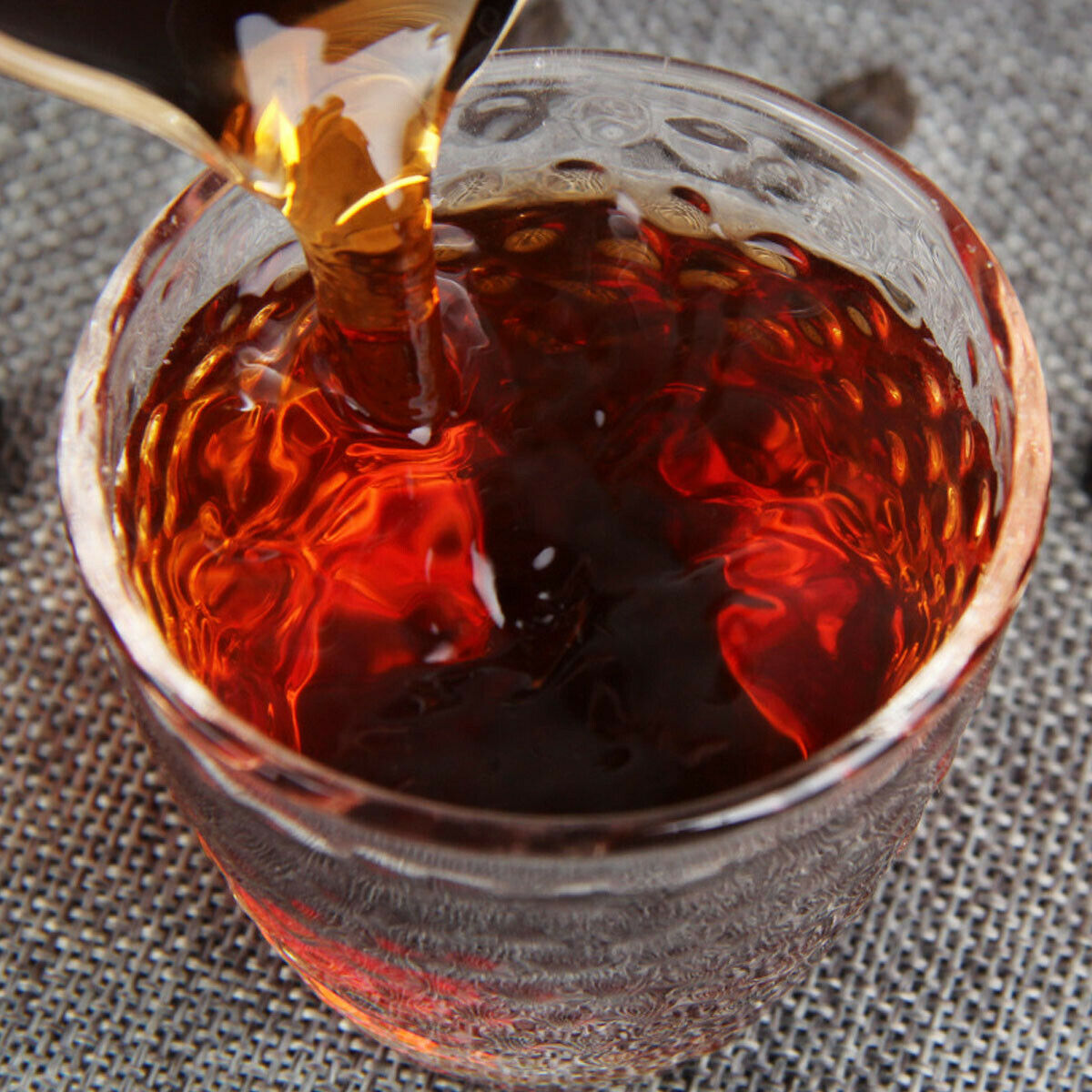 HelloYoung Ripe Puer Tea  Bulk Yunnan Pu-erh Tea Glutinous Rice Fragrant Bamboo Basket 500g Main image