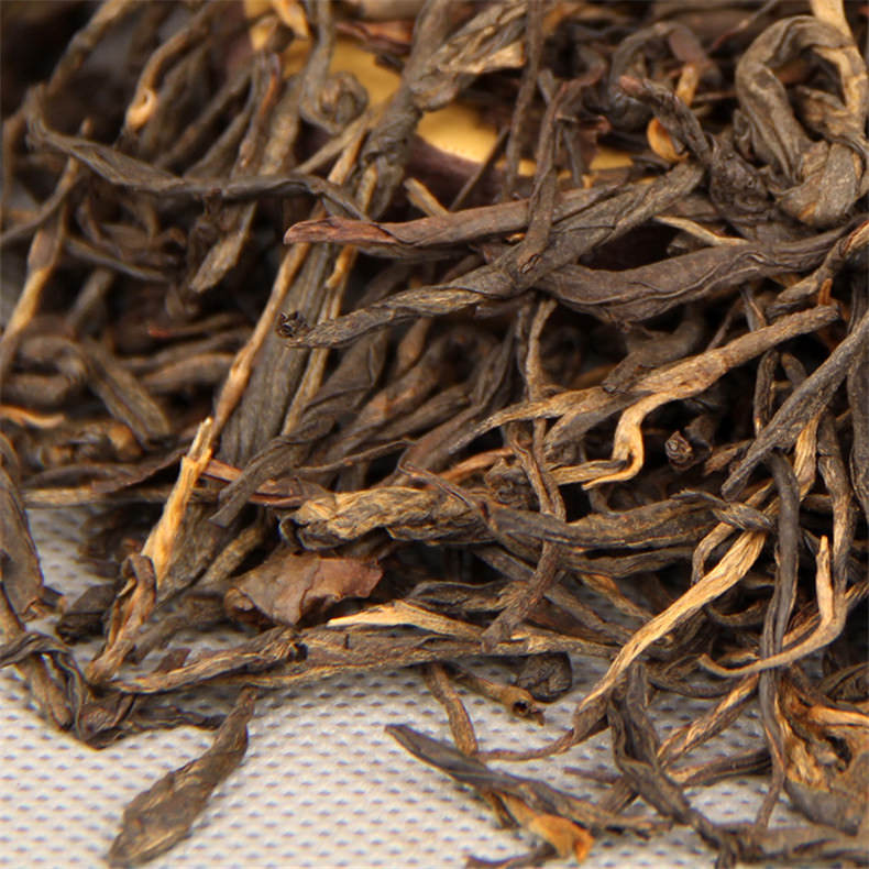 HelloYoung Yunnan Kong Fu Tea Chinese Black Tea Spring Feng Qing Fragrant China Dian Hong