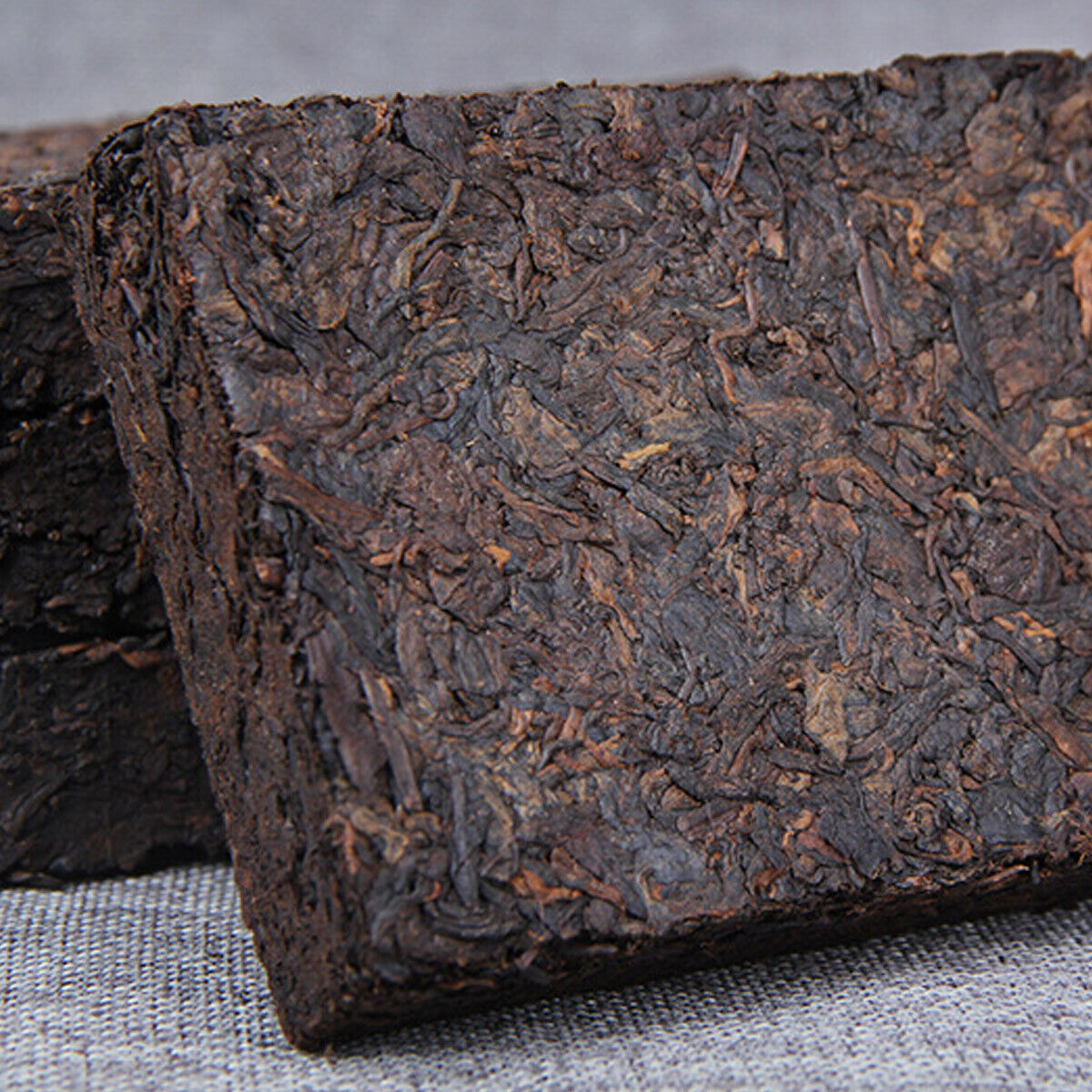 HelloYoung Yunnan Ripe Puerh Tea Brick Black Tea Icelandic Ancient Tree Old Dry Puer Brick