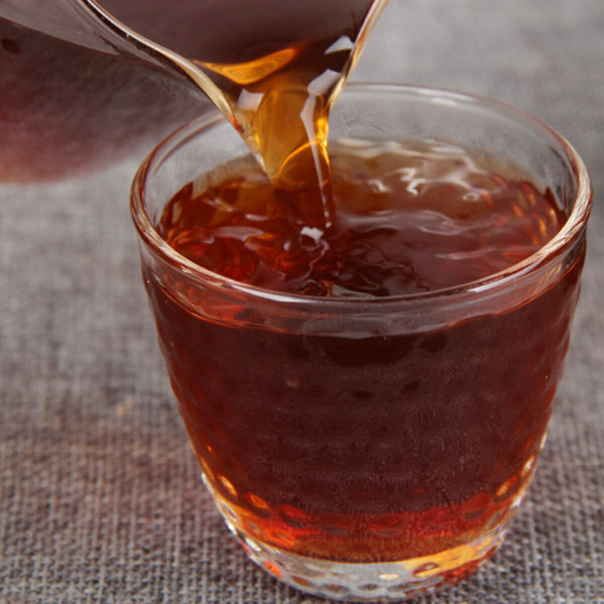 HelloYoung Glutinous Rice Fragrant Yunnan Healthy Care Cooked Puerh Tea Red Puer Tea 357g Main image