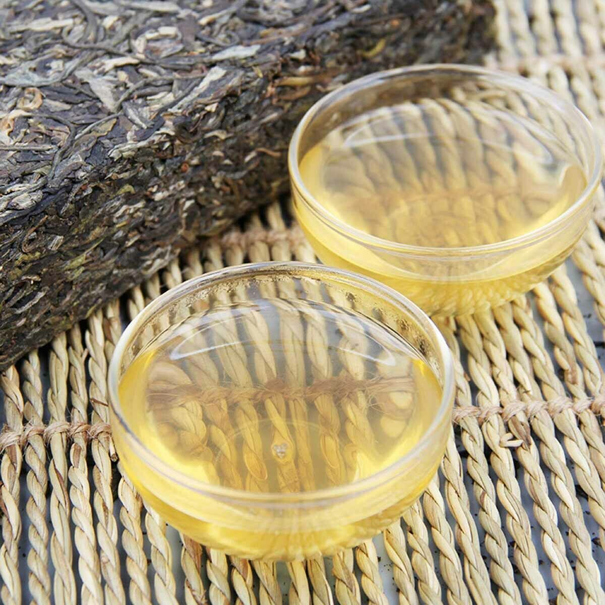 HelloYoung Raw Puer  Old Tree Tea Chinese High Quality Sheng Pu-erh Brick Green Food 1kg