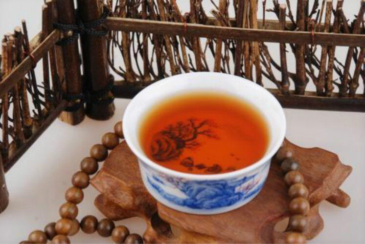 Wuyi Black Tea Warm Stomach Tea Drink250g/8.8oz Certified Lapsang Souchong Tea