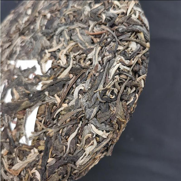 HelloYoungTea 357g Yunnan Pu-erh Tea Laobanzhang Puerh Raw Tea Cake Chinese Pu'er Green Tea