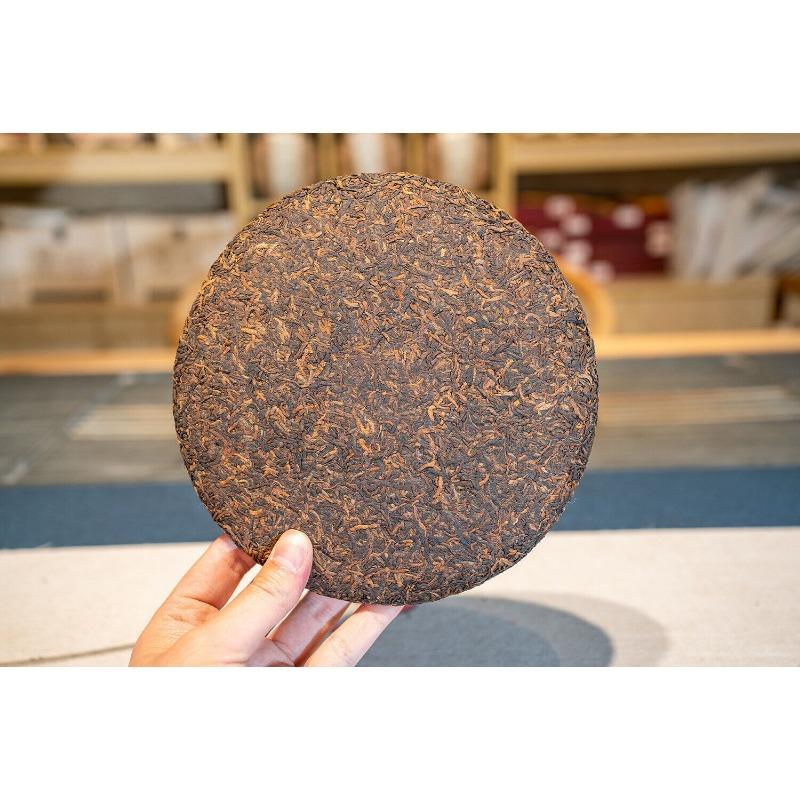 Palace Golden Bud Puerh Ripe Tea Cake Yunnan Ancient Tree Tea Cake 357g