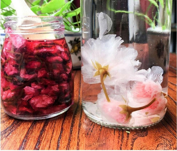 HelloYoungTea Japanese Salted Sakura Cha Pink Cherry Blossoms Traditional Preserved Flower Tea