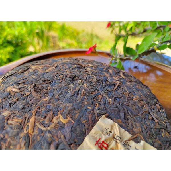 HelloYoungTea Puerh Ripe Tea Brown Mountain Ripe Tea Yunnan Seven Seed Cake Menghai Pu'er