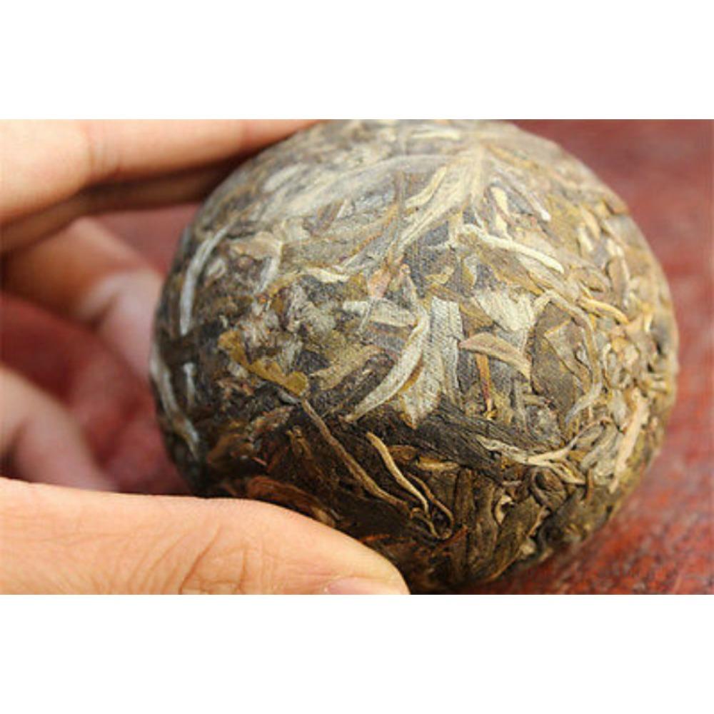 HelloYoungTea Raw Pu-erh Tea 100g Yunnan Sheng Puerh Ancient Tree Tea Loose Leaf Premium