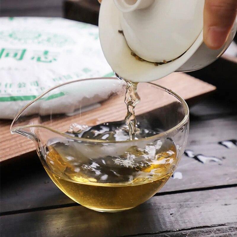 2022 Haiwan Sheng Pu'er Lao Tong Zhi Menghai Tea Zone Cizi Raw Pu'er Cake 357g 2022年海湾生普洱 老同志勐海茶区“Cizi”生普洱饼茶 357克