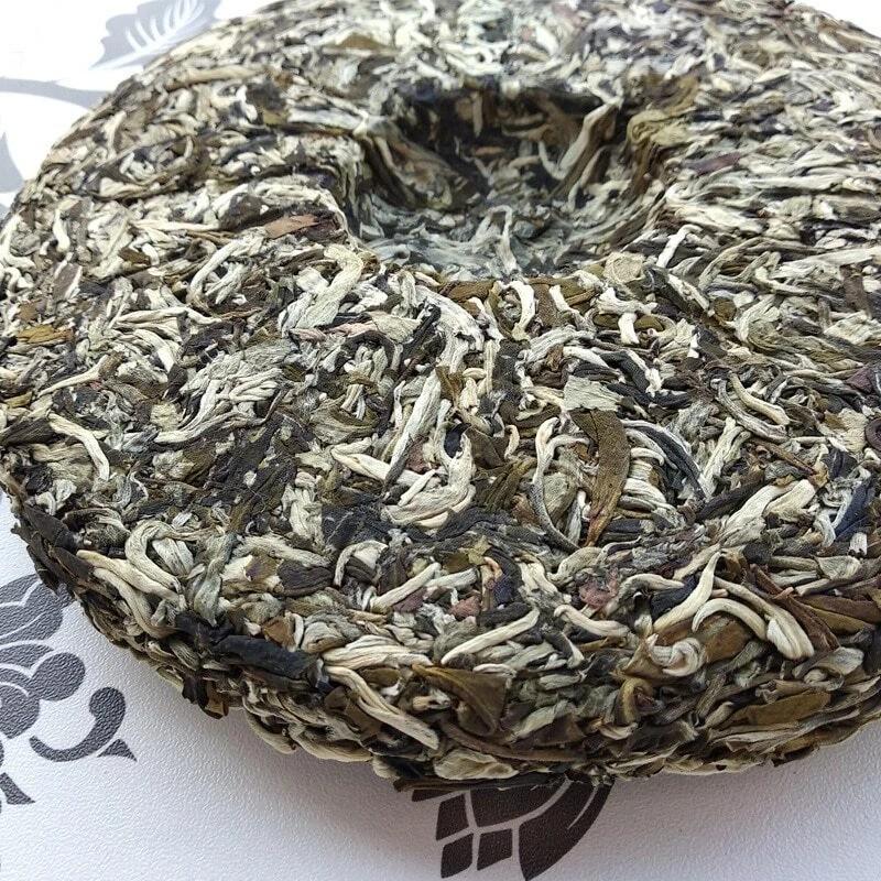 HelloYoungTea Fuding White Peony Tea White Tea Bai Mu Dan PAI MU TAN TEA Cake 300g