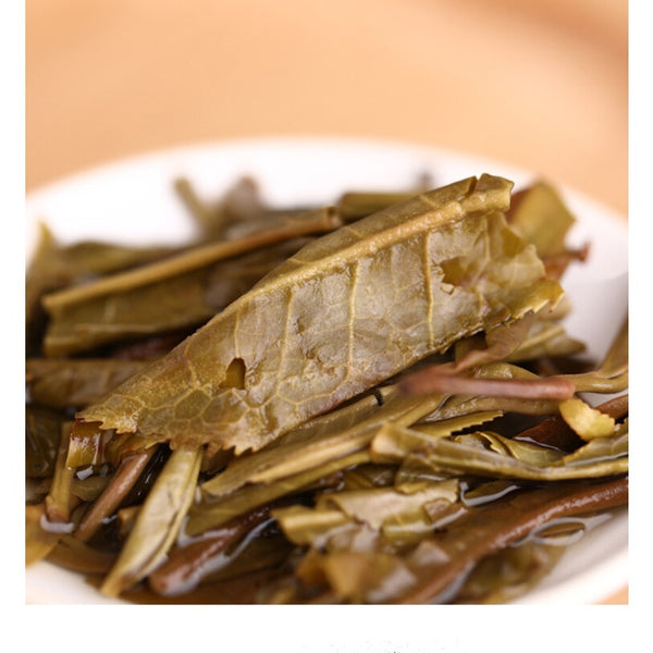 Year Lao Tong Zhi 9948 Raw Pu Er Tea Yunnan Haiwan Old Comrade Pu-erh 357g