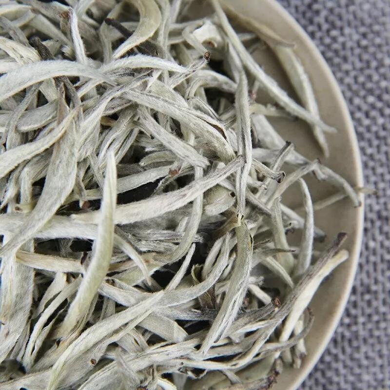 500g Chinese Yunnan Silver Needle White Tea Premium Bai Hao Yin Zhen Bai Cha Tea 500克中国云南白毫银针白茶 优质白毫银针白茶
