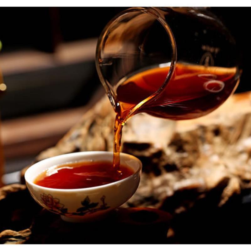 HelloYoungTea Yunnan Mengku 2013 Xigui Premium Aged Pu-erh Ripe Tea Brick 250g Gift Box