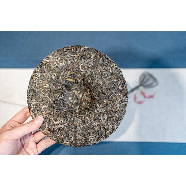 357g DaXueshan Pu'er Raw Tea Yunnan First Spring Ancient Seven Seed Cake Tea