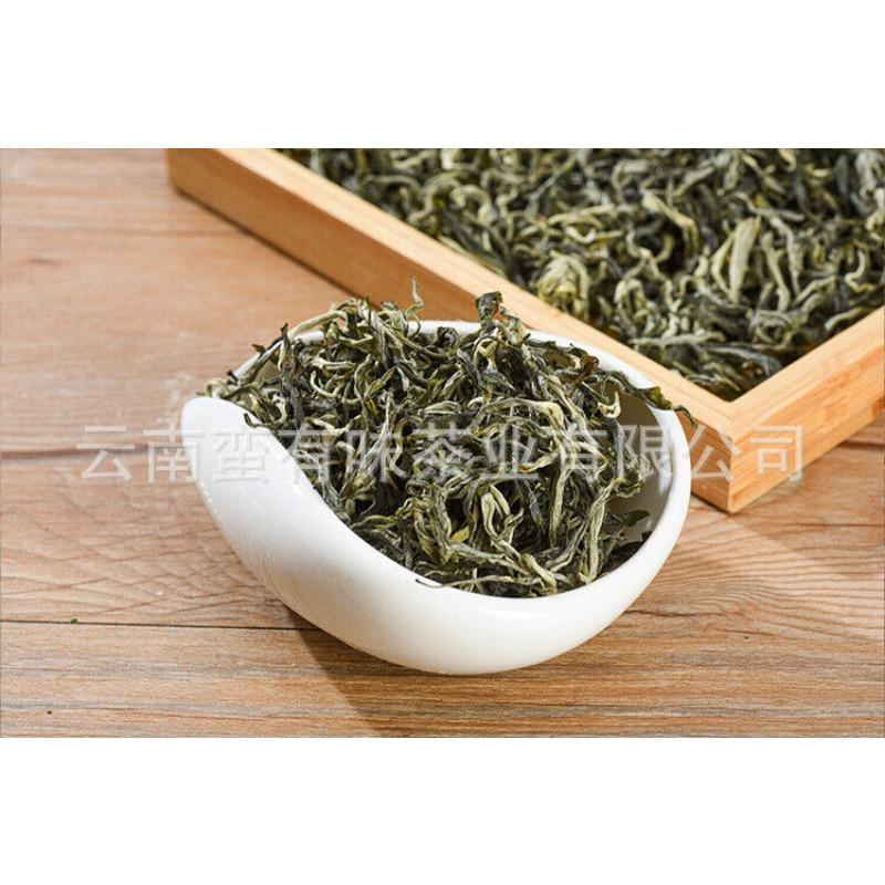 500g Yunnan green tea Yunnan green tea Mao Jian Mao Feng Hundred tea leaves