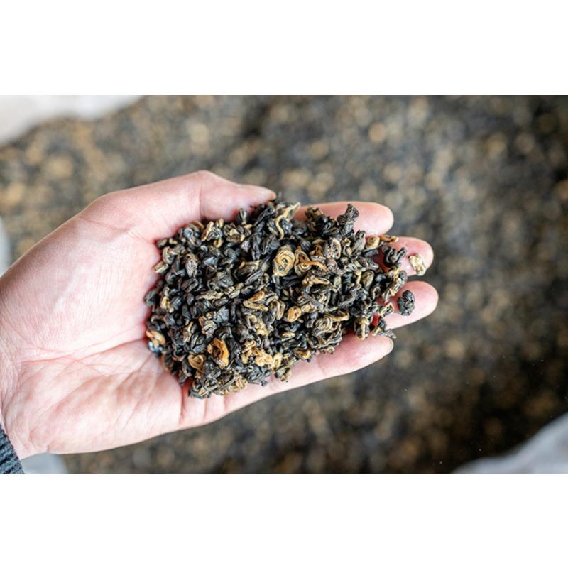500g Yunnan Ancient Black Tea Golden Silk Golden Snail Fengqing Dian Hong Tea