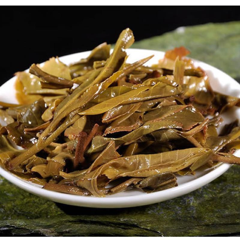HelloYoungTea Yunnan Mengku Xigui 2021 Premium Ancient Big Tree Pu-erh Raw Cake 357g