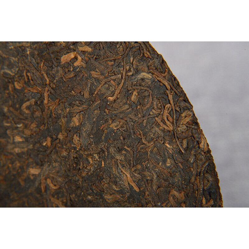 Yunnan Pu'er Ripe Tea Cake Pu'er Ripe Tea 357g Golden Bud Tea Cake