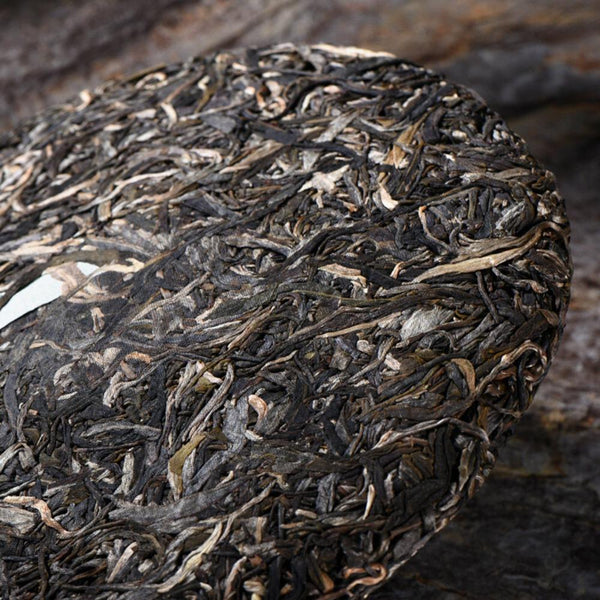 HelloYoungTea Yunnan Organic Pu-Erh Tea Cake 357g Aged Green Tea Big Tree Leaf