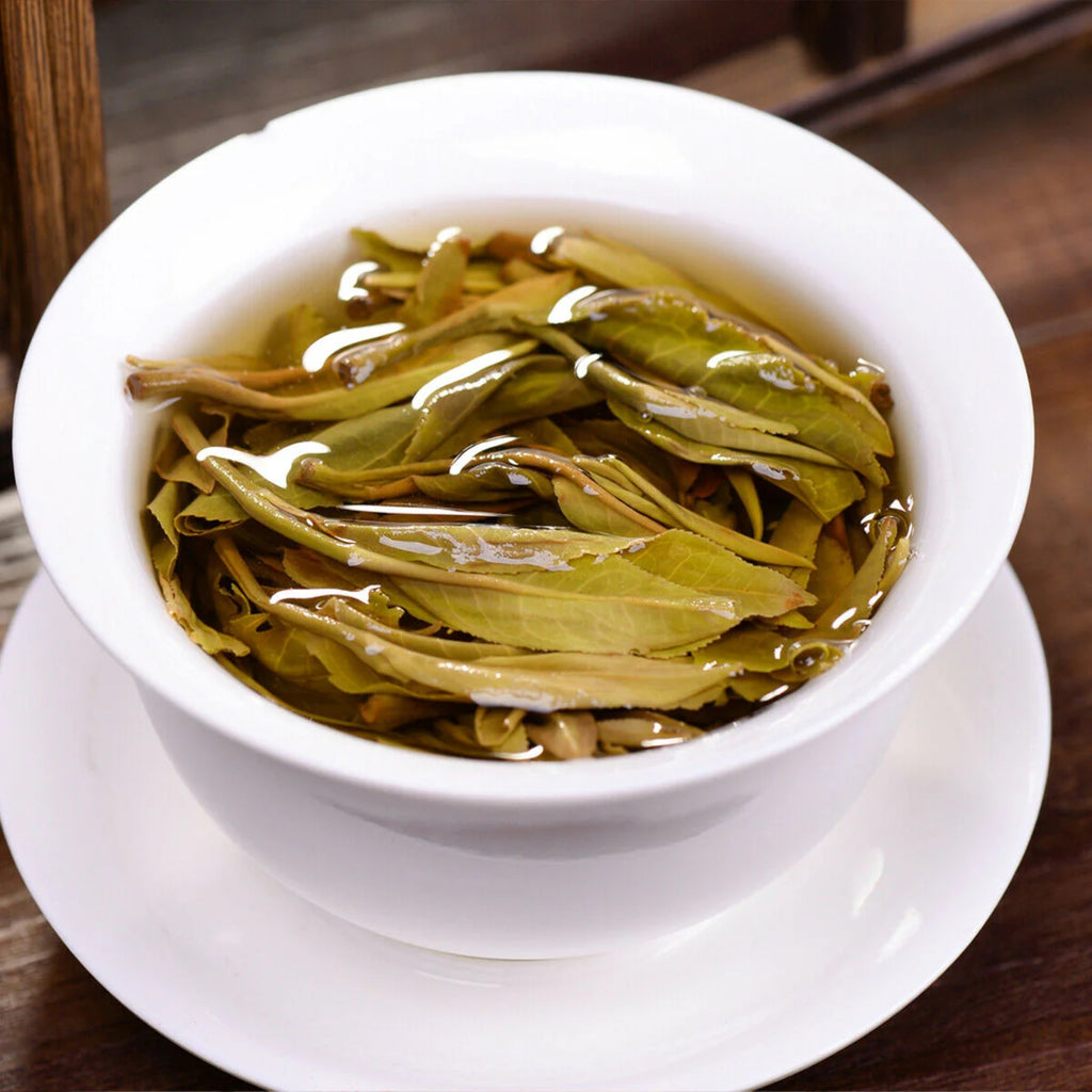 HelloYoung Pu-erh Raw Tea High Mountain Wild Ancient Trees Yunnan Sheng Puer Tea Cake 100g