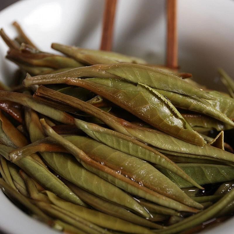 500g Chinese Yunnan Silver Needle White Tea Premium Bai Hao Yin Zhen Bai Cha Tea 500克中国云南白毫银针白茶 优质白毫银针白茶