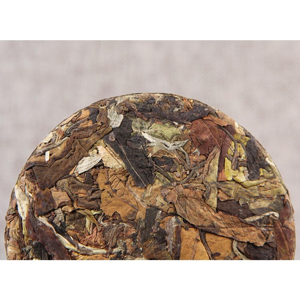 Yunnan High Mountain Old Tree White Tea Cake 100g Xiao Bai Tian Bai Cha 云南高山老树白茶饼 100克 小白甜白茶