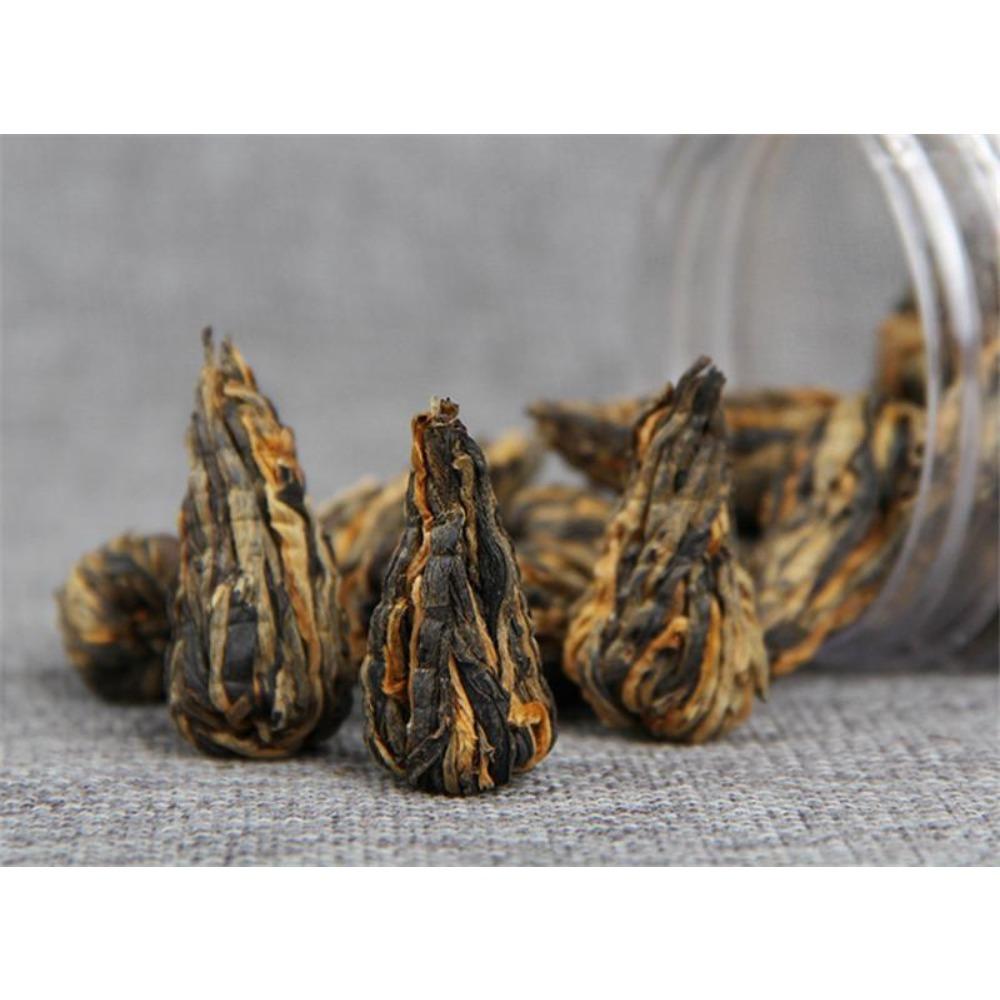 HelloYoungTea Yunnan Small Pagoda Black Tea Dian Hong Handmade 60g Tin Can