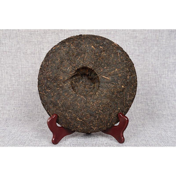 357 g Yunnan deep mountain wild flavor cooked cake seven sub cake Pu'er tea