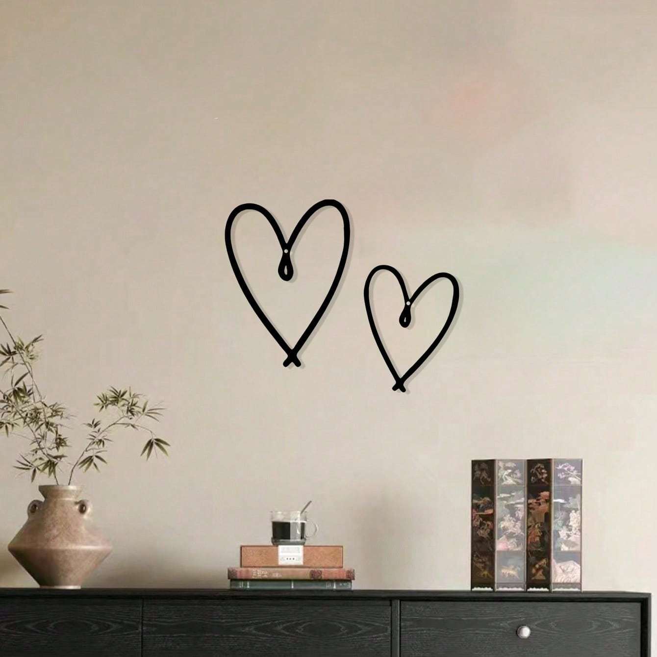 HELLOYOUNG 2pcs/ Set Unique Personalized Heart Shape Metal Wall Sign with Chic Aesthetic Design, Perfect Valentine's Day Gift, Suitable for Home, Living Room, Office, Bar, Kitchen & Coffee Shop Decor, Ideal for New Year & Birthday Celebrations